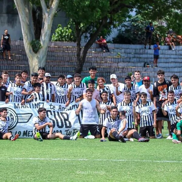 Libertad, campeón de la Sub 18 - Fútbol - ABC Color