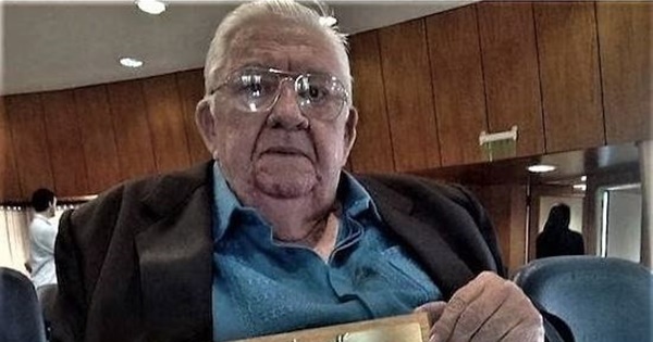 Fallece Serafín Francia Campos, importante divulgador folclórico y locutor - EPA