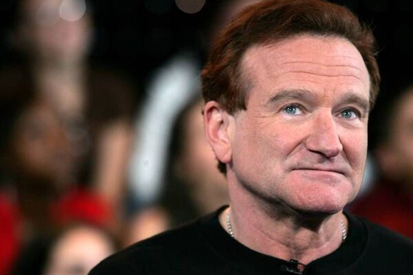 Amigos de Robin Williams recuerdan su oscura adicción a las drogas “se convirtió en un monstruo”