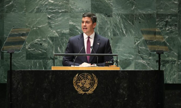 Santiado Peña promulga ley de validez digital de la cédula de identidad, licencia de conducir y otros documentos