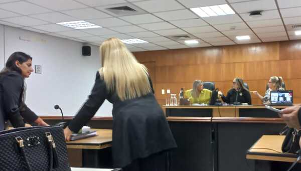 Defensa de miembros del Clan Arteta pide excluir copia de grabación de escuchas telefónicas