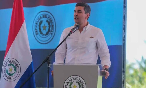 Santiago Peña promulga ley de validez digital de la cédula de identidad, licencia de conducir y otros documentos – Prensa 5