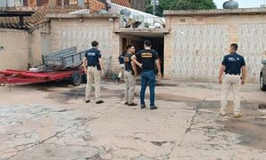 Detienen a profesor que habría abusado de una alumna que se quitó la vida