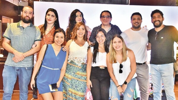 Festejo por el 50 aniversario de Última Hora