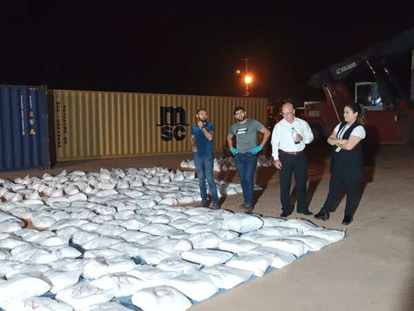 Incautan más de 3.300 kilos de cocaína entre bolsas de arroz en puerto de Villeta