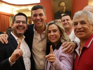 Peña pide aumento salarial de G. 5 millones para los legisladores, denuncia Filizzola - Nacionales - ABC Color