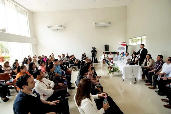 “Mi Primer Libro”, una iniciativa con la que apuntan a mejorar la educación en Caazapá - Nacionales - ABC Color