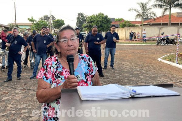 Municipalidad de Pedro Juan Caballero inauguró obras de Pavimento tipo Empedrado en el extenso barrio General Genes - El Nordestino