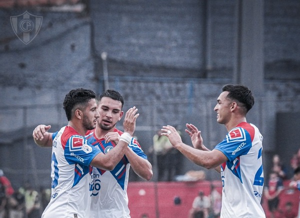 Cerro Porteño goleó con autoridad a Sportivo Trinidense - Unicanal