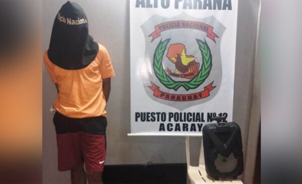Guardias capturan a un ladrón tras cometer hurto