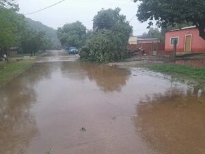 Lluvias de gran intensidad benefician a Fuerte Olimpo - Noticias del Chaco - ABC Color