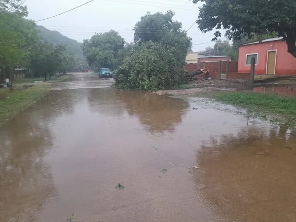 Lluvias de gran intensidad benefician a Fuerte Olimpo - Noticias del Chaco - ABC Color