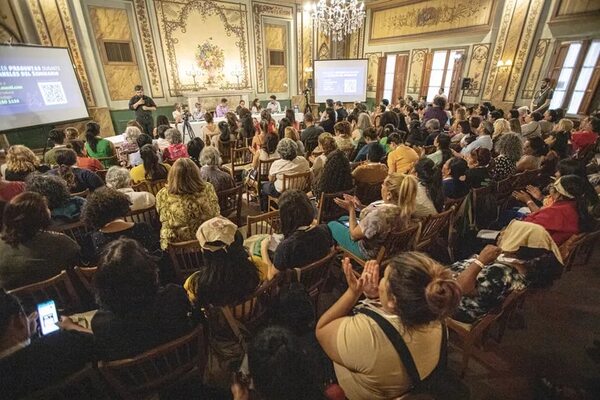 Piden no utilizar al Estado para campañas de odio y división en seminario internacional - Nacionales - ABC Color