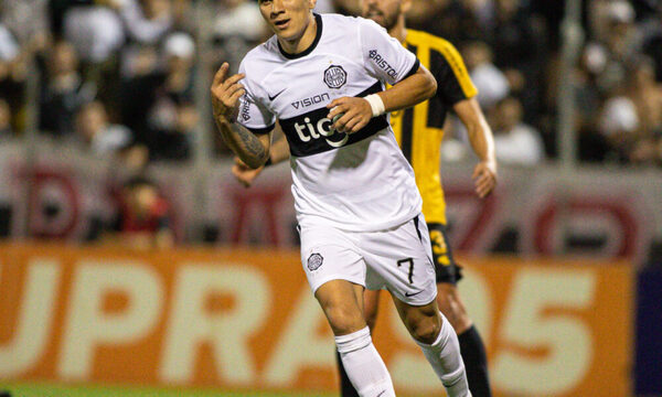 (VIDEO). Olimpia se quedó con el clásico más añejo: Le ganó 1 a 0 a Guaraní