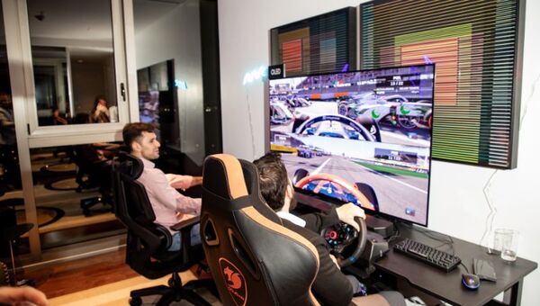 Es WOW: Samsung develó una tv QLED 4K de 98 pulgadas (una gigante de puro realismo)