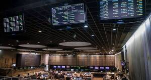 La Nación / Bolsa argentina cierra con baja de 6,71 %