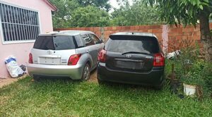 Automotores recupera 3 autos robados y varias partes desarmadas