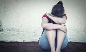 Adolescente de 16 años se quita la vida tras abuso sexual, un docente suyo es uno de los sospechosos – Prensa 5
