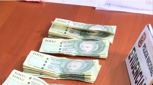 Mujer aparentemente simuló un robo para quedarse con el ahorro de su concubino - trece