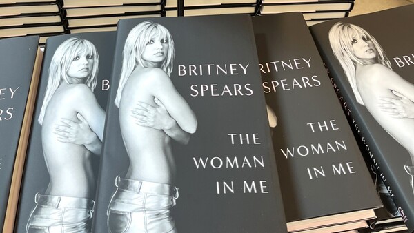 Britney Spears relata sus dramas vividos desde los 14 años