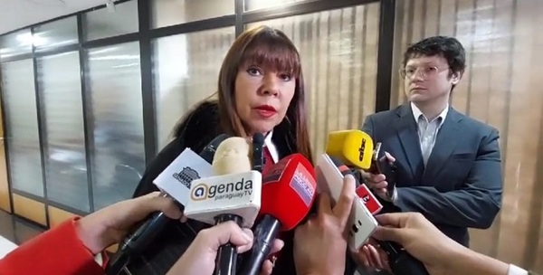 Celeste Amarilla niega relación y espera que “Nenecho” le pida disculpas a ella y su familia