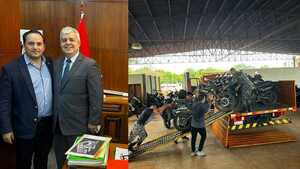 Gracias a gestiones de Remezowski, motocicletas del Grupo Lince serán reparadas para reforzar seguridad en Itapúa