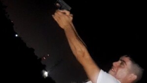 Video capta a un joven realizando disparos al aire en Guarambaré