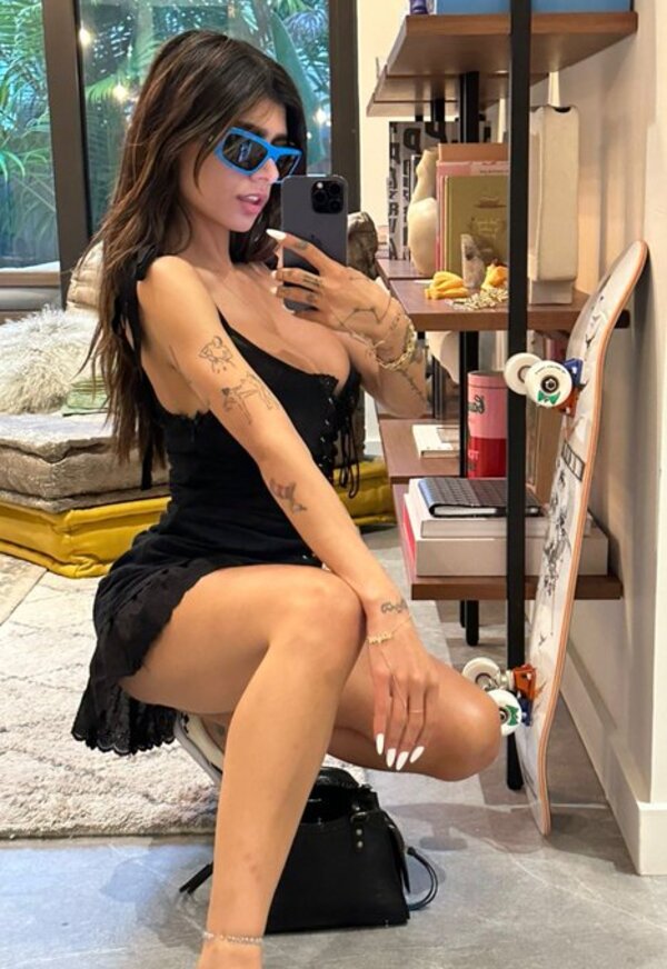 Playboy despidió a Mia Khalifa por su apoyo “repugnante y reprensible” a Hamás