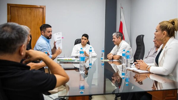 AUDIO: Reunión con director de Tránsito sirvió para "aclarar muchos puntos", dice concejala - San Lorenzo Hoy