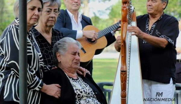¡Así despidieron al maestro Serafín Francia Campos!