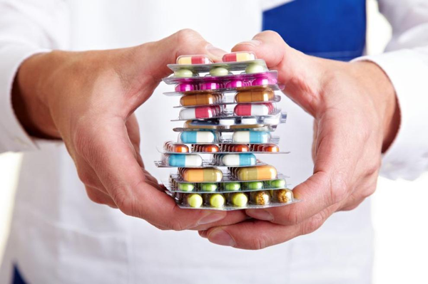 Pacientes no pueden pasar a usar medicamentos biosimilares si siguen tratamiento con otros fármacos, según médico - Megacadena - Diario Digital
