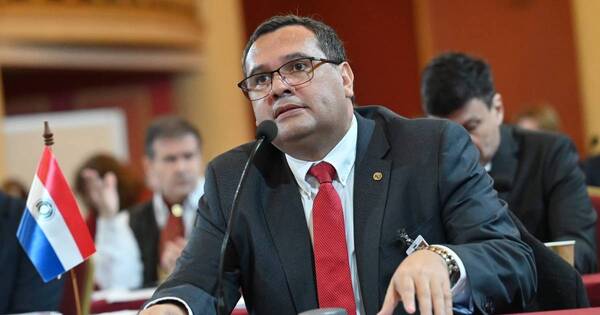 La Nación / Derlis Maidana es electo como nuevo representante del Senado ante el JEM