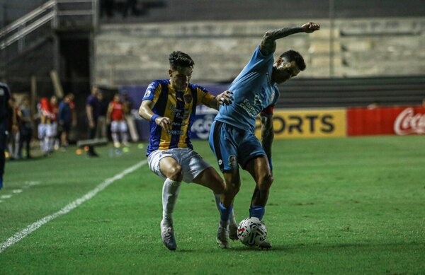 Versus / Resistencia y Sportivo Luqueño cerraron la fecha con un empate sin goles