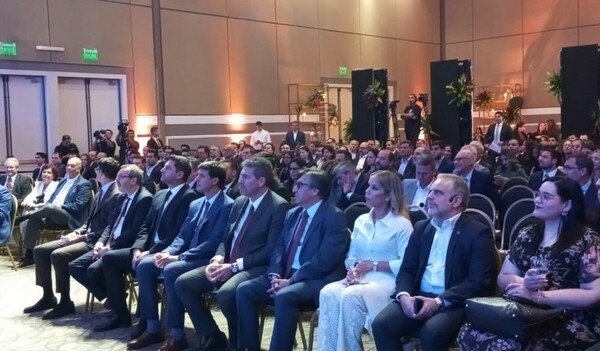 Gobierno triplicará montos de emisión de bonos del Tesoro y anuncia revisión de la ley del mercado de valores - MarketData