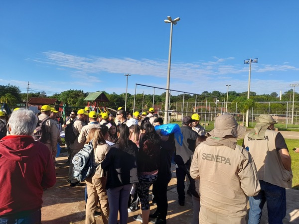 Gran rastrillaje ambiental en el barrio San Pedro para combatir los mosquitos.
