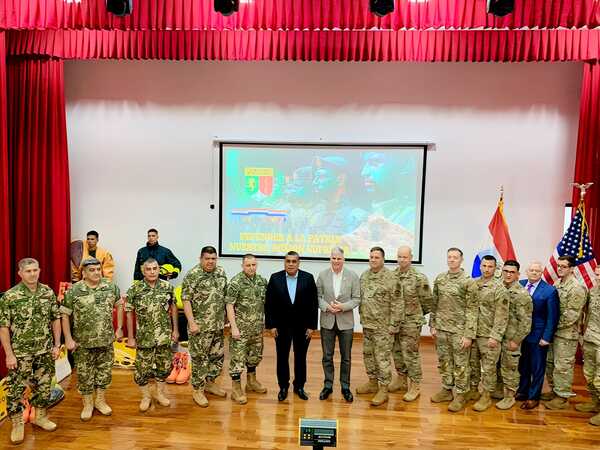 Guardia Nacional de Massachusetts entrega equipos de combate para incendios forestales a las FFAA
