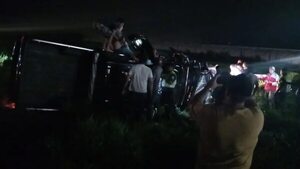 Grave accidente rutero deja un muerto y dos heridos en Pedro Juan Caballero - Policiales - ABC Color