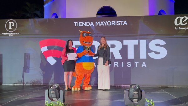 Fortis Mayorista recibe el premio Presigio 2023