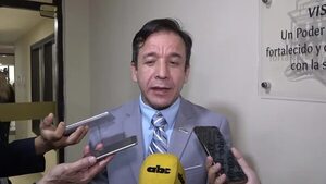 Director de Petropar no se da por enterado sobre US$ 1,5 millones que deben reclamar a firma de Lafarja - Economía - ABC Color