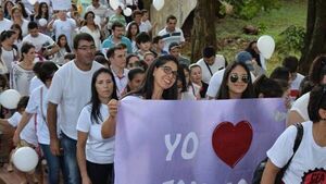 Anuncian "gran caminata por la familia" este domingo