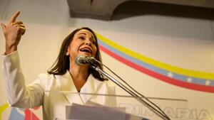 María Corina Machado, investida como candidata presidencial pese a coacción del Gobierno