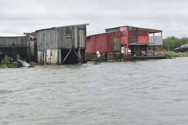 Yacyretá emite alerta hidrológico por crecidas del río Paraná en zona de Ayolas - Nacionales - ABC Color
