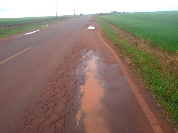 Alto Paraná: declaran emergencia para acelerar arreglo ruta que une tres distritos - ABC en el Este - ABC Color