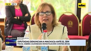Video: diputadas denuncian ante el JEM a fiscala que no investigó a Hernán Rivas - ABC Noticias - ABC Color