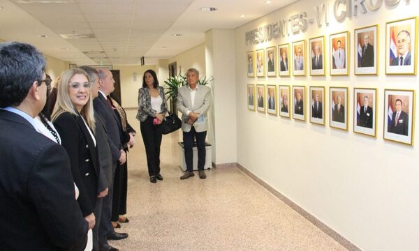 Habilitan galería de fotos de autoridades anteriores y en ejercicio en el Palacio de Justicia de CDE