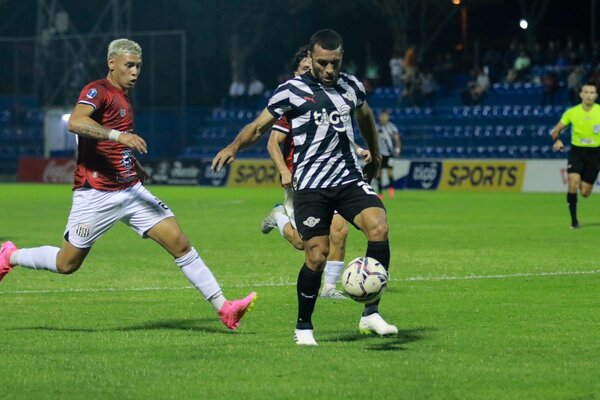 Libertad se anota en semifinales de la Copa Paraguay - La Tribuna