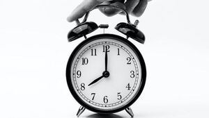 La propuesta de Slim: trabajar 12 horas por 3 días a la semana ¿es viable o un retroceso?