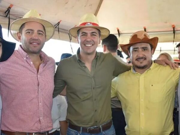 Intendente de Caapucú dice que es víctima de persecución política - Política - ABC Color
