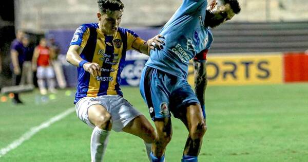 La Nación / Se acusan mutuamente