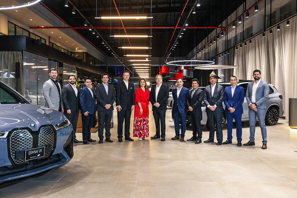Nuevo showroom de BMW de CDE debuta con el concepto Retail Next - La Clave